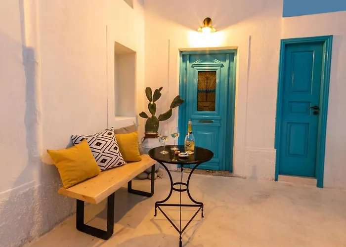 Nacros Karpathou * Olympos (Karpathos)