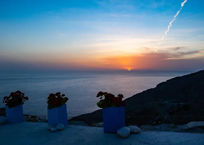 Nacros Karpathou فيلة